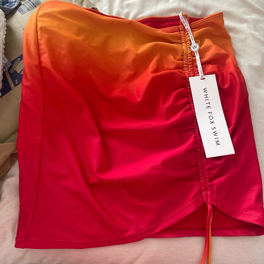 White Fox Boutique Red and Orange Mini Skirt